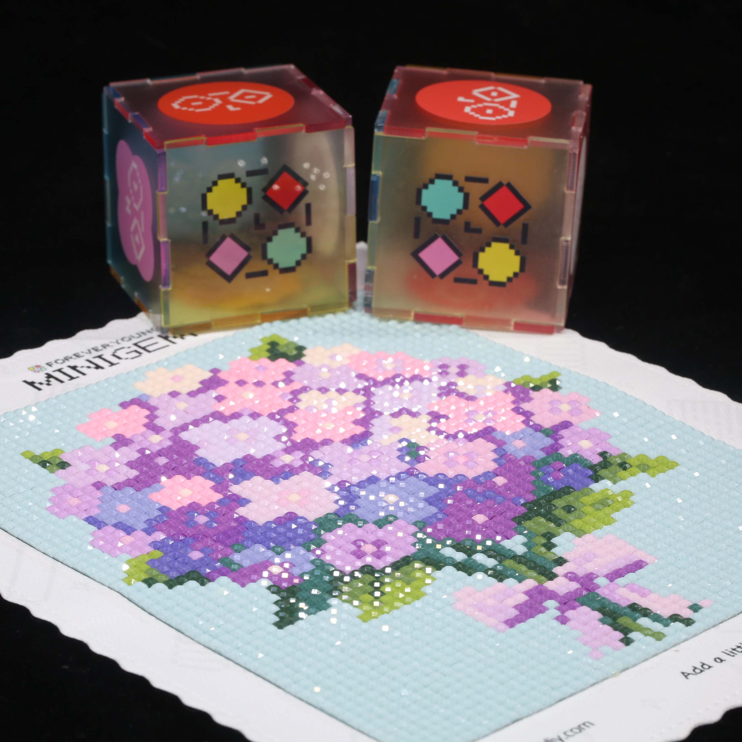 ミニジェム ®   紫アジサイ 5D ダイヤモンドペインティ - Resin Art Purple のレビューと価格